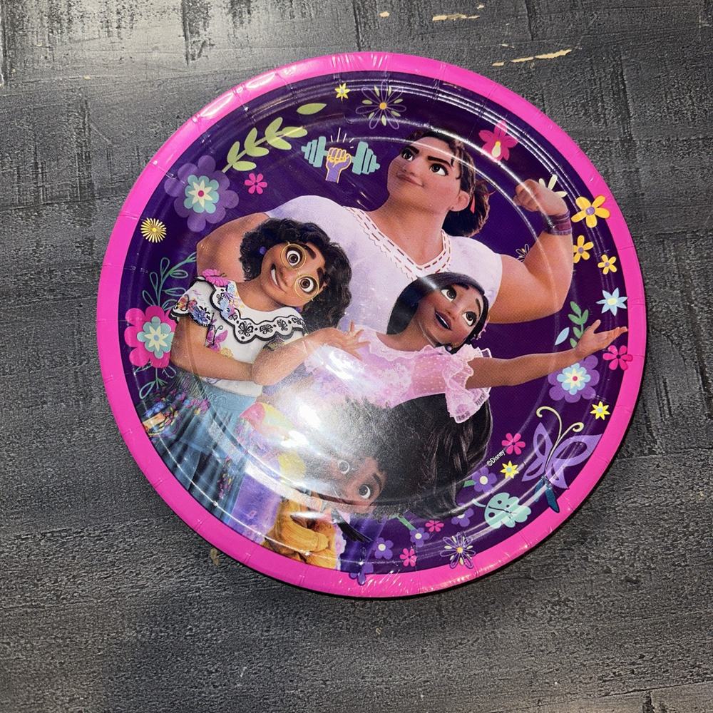 Encanto Disney Movie Madrigal Kids Birthday Party 9" Paper Dinner Plates GROUP